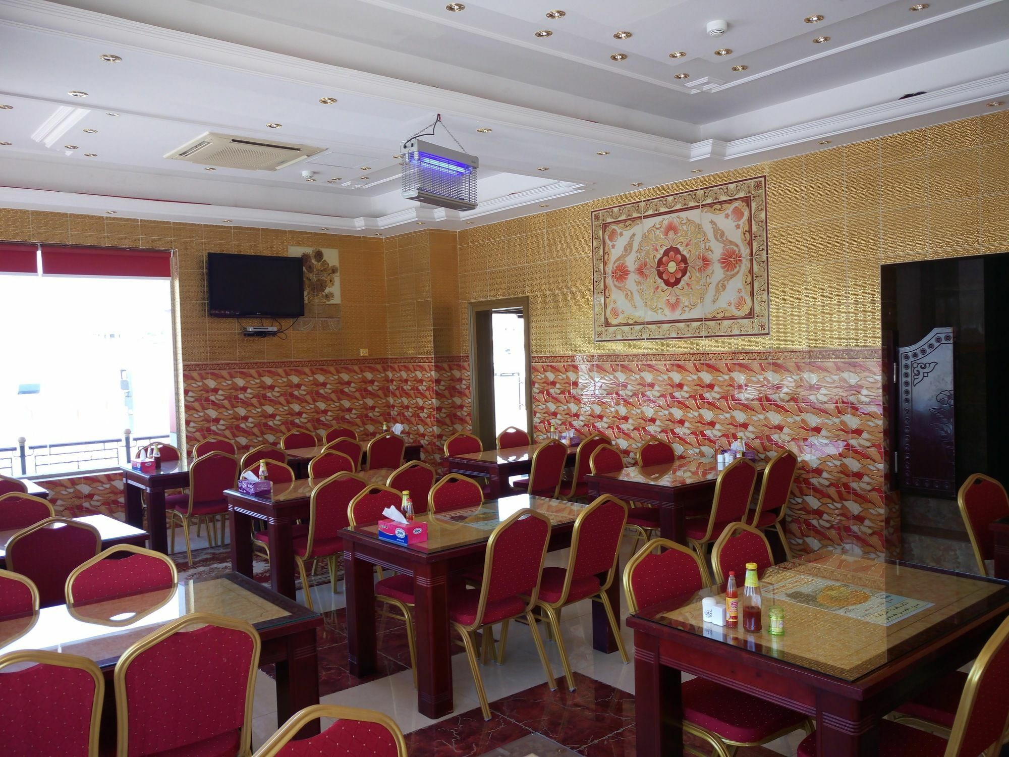 Tiger Home Hotel Apartments Mascate Exterior foto